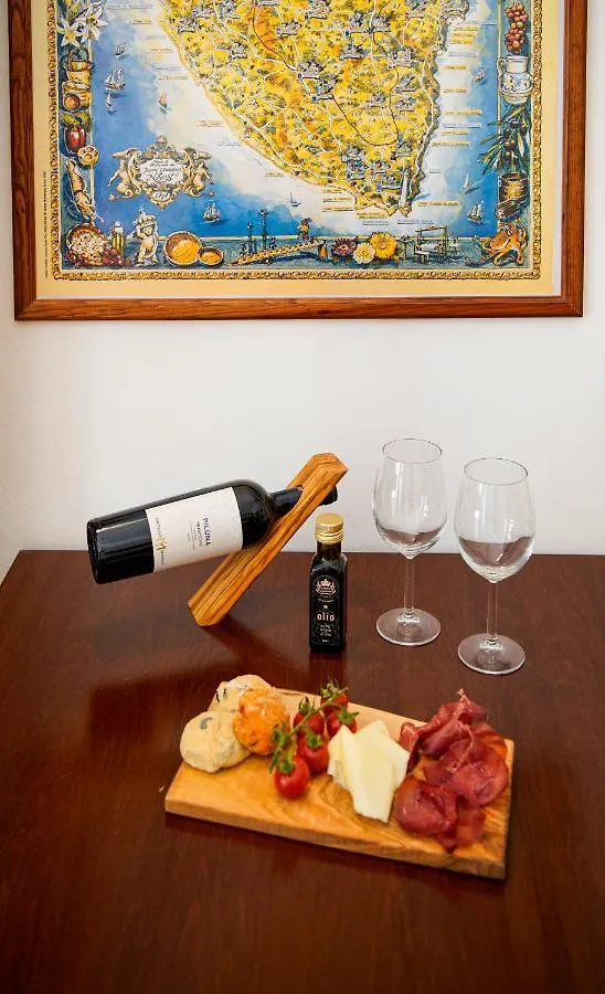 La Bella Lecce B&B 0*,  Italy